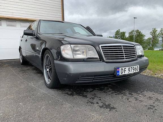 Mercedes-Benz S300 6 of 13