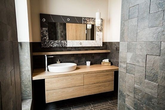 En megler med gode referanser -  SPANIA1.no