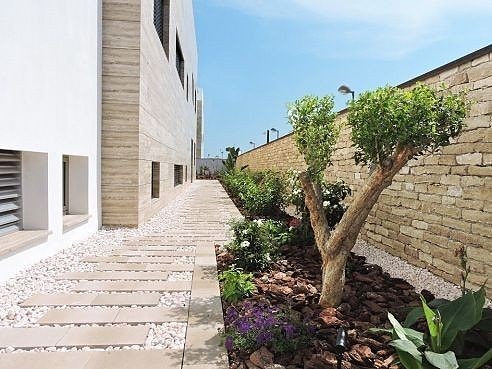 En megler med gode referanser -  SPANIA1.no