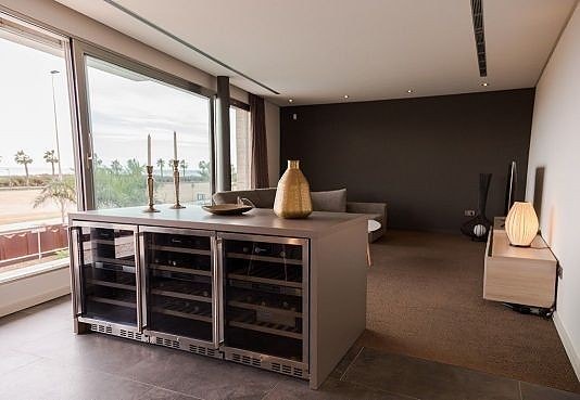 En megler med gode referanser -  SPANIA1.no