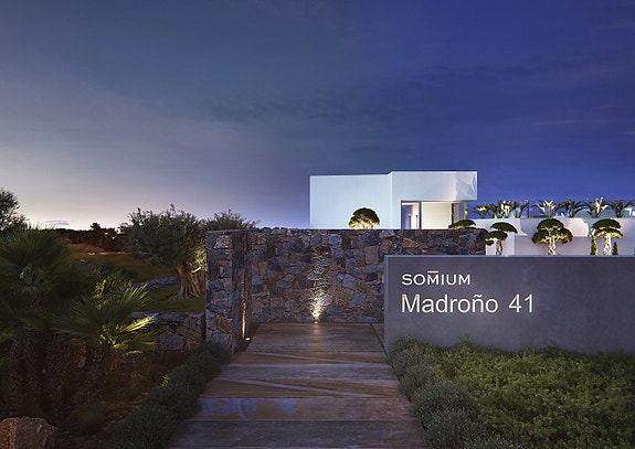 En megler med gode referanser - SPANIA1.no