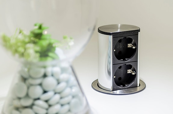 Bruk en megler med gode referanser - se SPANIA1.no