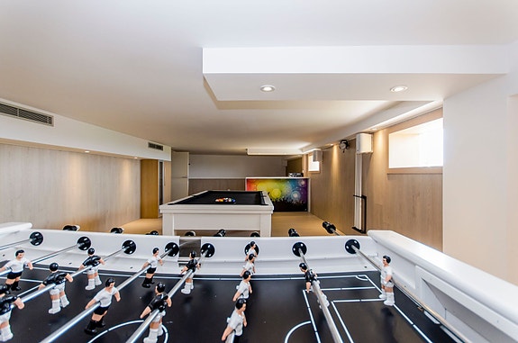 Bruk en megler med gode referanser - se SPANIA1.no