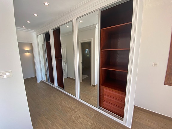 En megler med gode referanser - SPANIA1.no