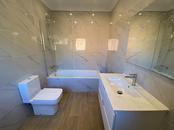 En megler med gode referanser - SPANIA1.no