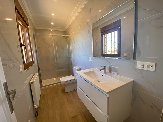 En megler med gode referanser - SPANIA1.no