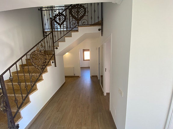 En megler med gode referanser - SPANIA1.no