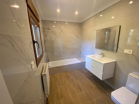 En megler med gode referanser - SPANIA1.no