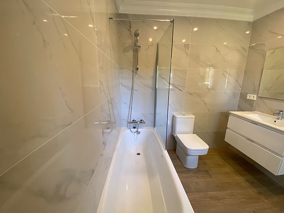 En megler med gode referanser - SPANIA1.no