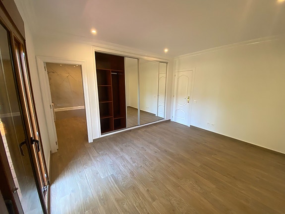 En megler med gode referanser - SPANIA1.no