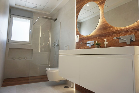 En megler med gode referanser - SPANIA1.no