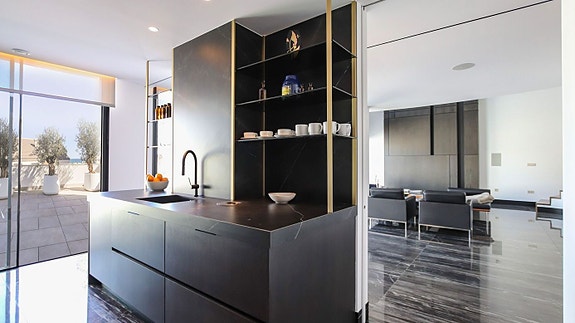 En megler med gode referanser - SPANIA1.no