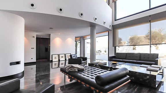 En megler med gode referanser - SPANIA1.no