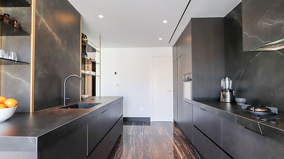 En megler med gode referanser - SPANIA1.no