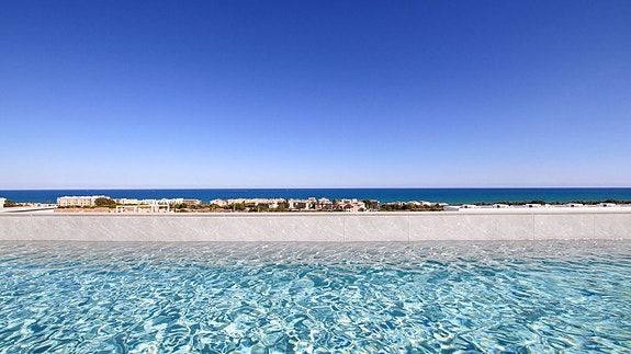 En megler med gode referanser - SPANIA1.no