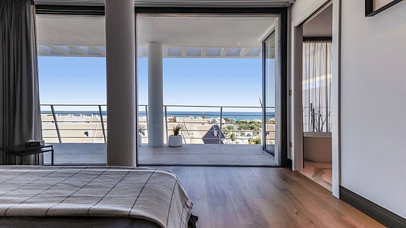 En megler med gode referanser - SPANIA1.no