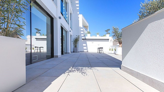 En megler med gode referanser - SPANIA1.no