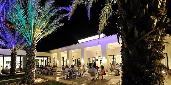 En megler med gode referanser - SPANIA1.no