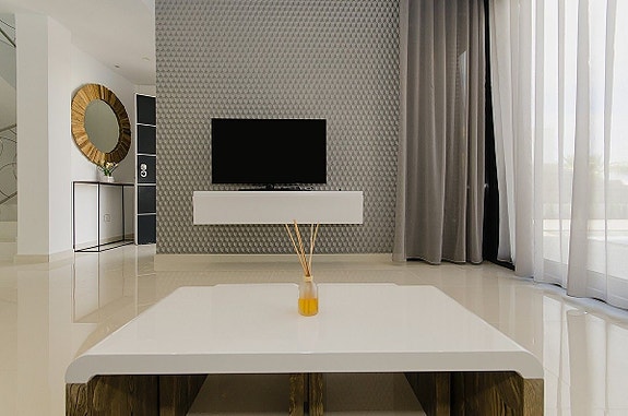 En megler med gode referanser - SPANIA1.no