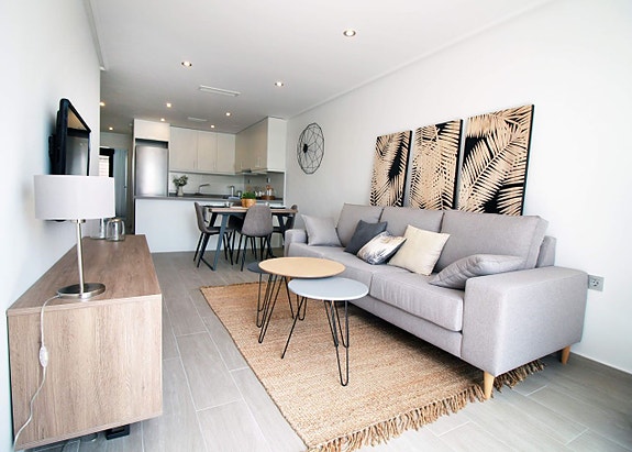 En megler med gode referanser -  SPANIA1.no