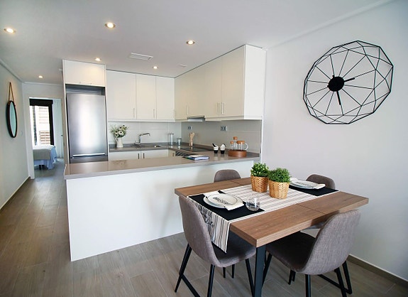 En megler med gode referanser -  SPANIA1.no