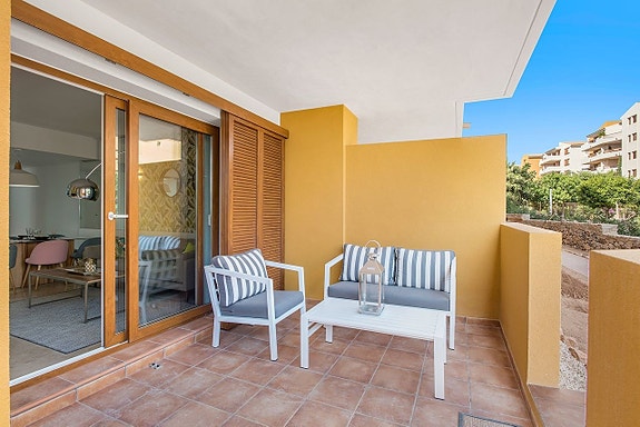 En megler med gode referanser - SPANIA1.no