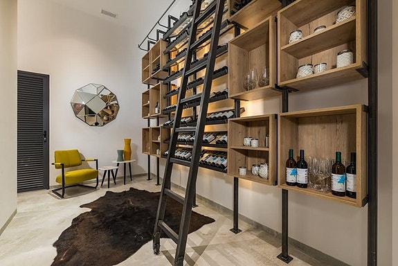 En megler med gode referanser -  SPANIA1.no