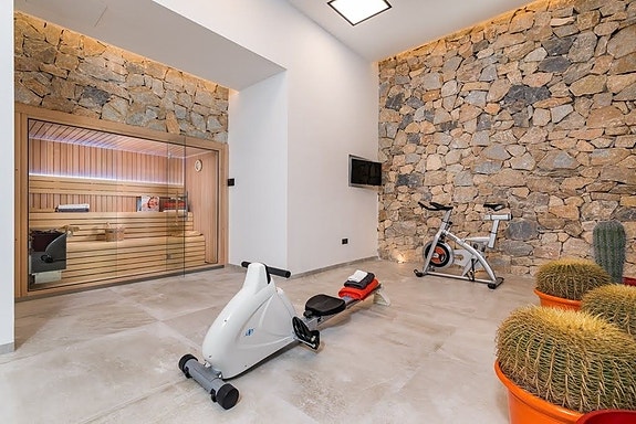 En megler med gode referanser -  SPANIA1.no