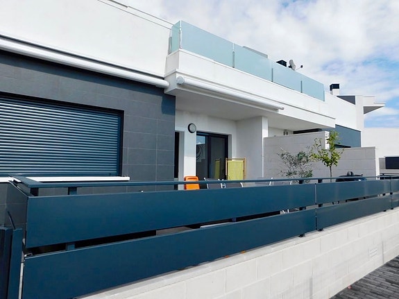 En megler med gode referanser -  SPANIA1.no