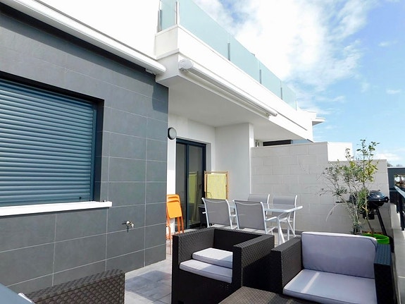 En megler med gode referanser -  SPANIA1.no