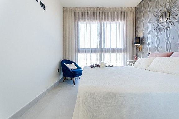 En megler med gode referanser - SPANIA1.no