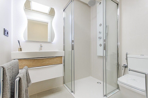 En megler med gode referanser - SPANIA1.no