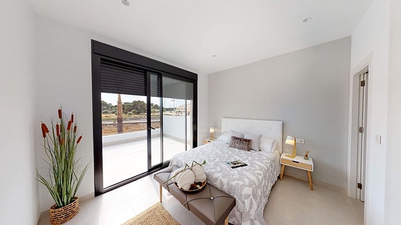 En megler med gode referanser - SPANIA1.no