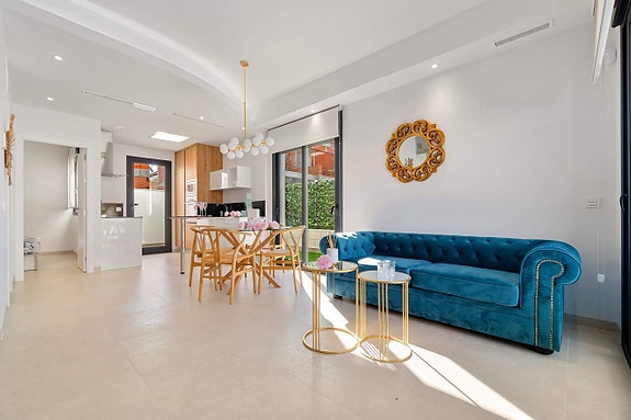 En megler med gode referanser - SPANIA1.no