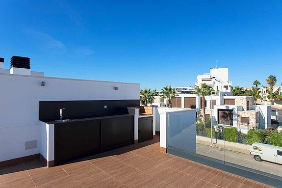 En megler med gode referanser - SPANIA1.no