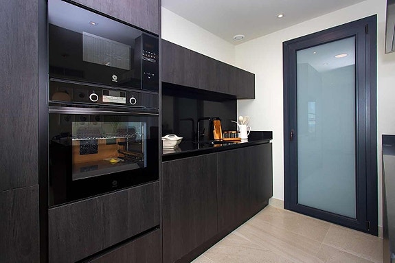 En megler med gode referanser - SPANIA1.no