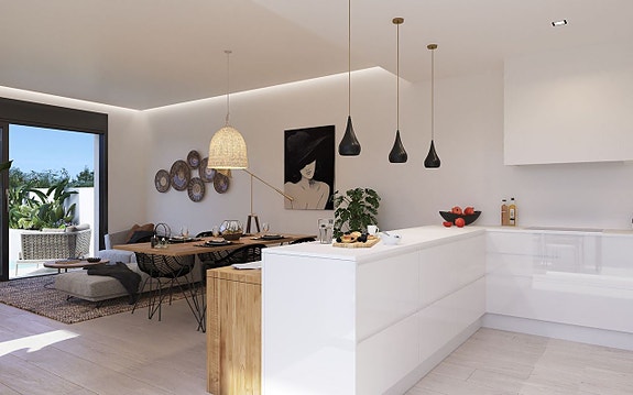 En megler med gode referanser - SPANIA1.no