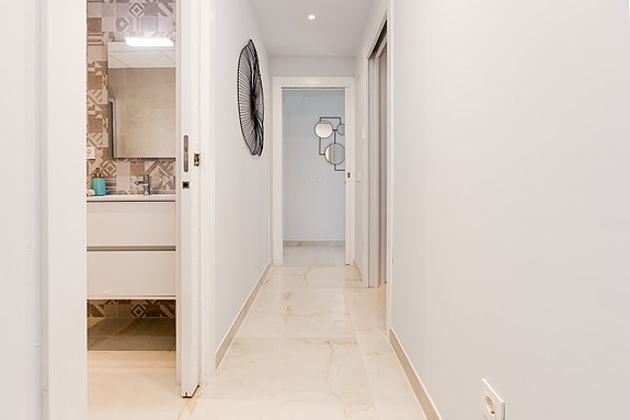 En megler med gode referanser - SPANIA1.no