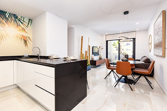 En megler med gode referanser - SPANIA1.no