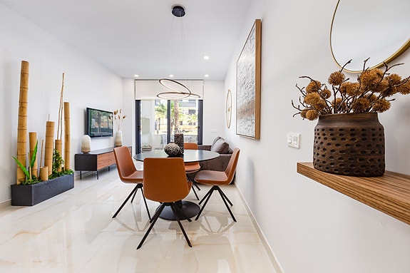 En megler med gode referanser - SPANIA1.no