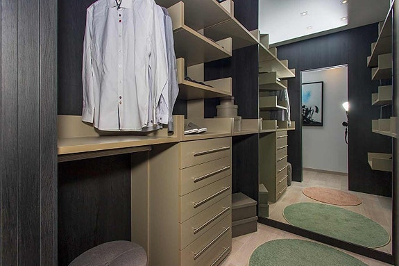 En megler med gode referanser - SPANIA1.no