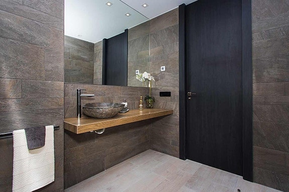 En megler med gode referanser - SPANIA1.no