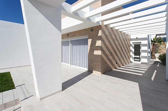 En megler med gode referanser - SPANIA1.no