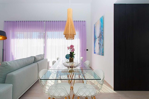 En megler med gode referanser - SPANIA1.no