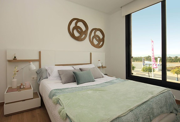 En megler med gode referanser - SPANIA1.no