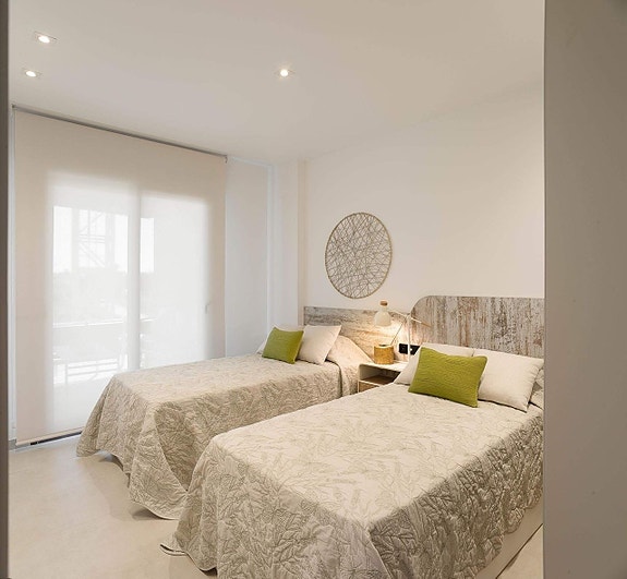 En megler med gode referanser - SPANIA1.no