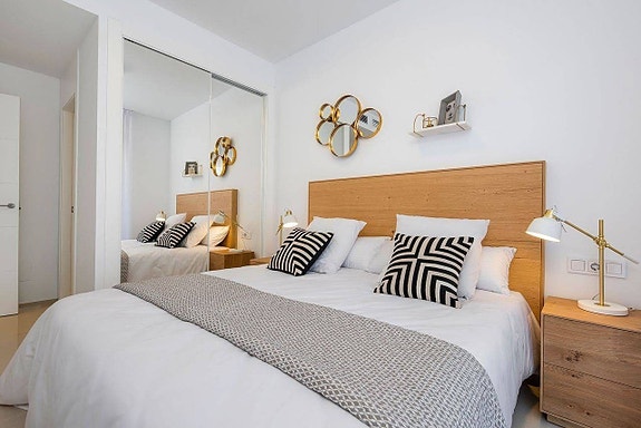 En megler med gode referanser -  SPANIA1.no