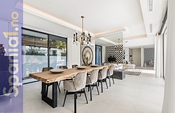 En megler med gode referanser - SPANIA1.no