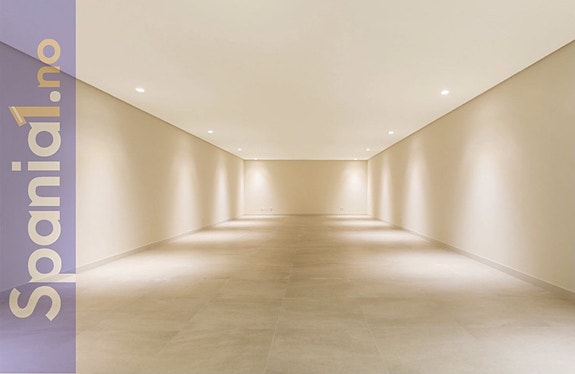 En megler med gode referanser - SPANIA1.no