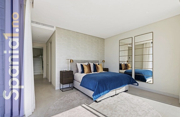 En megler med gode referanser - SPANIA1.no